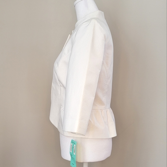 White Blazer - Picture 2 of 6